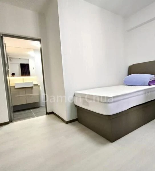 PARKVIEW APARTMENTS 4