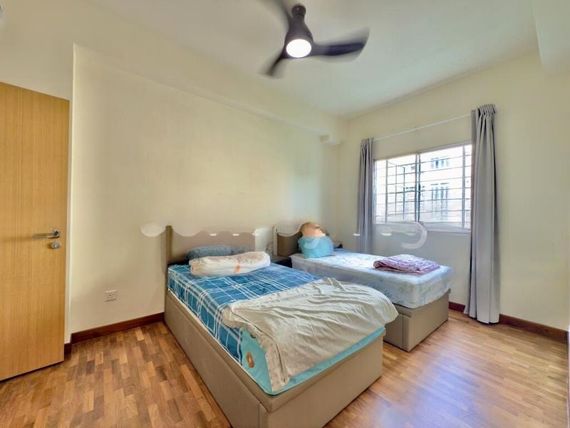 CAMELLIA LODGE 10