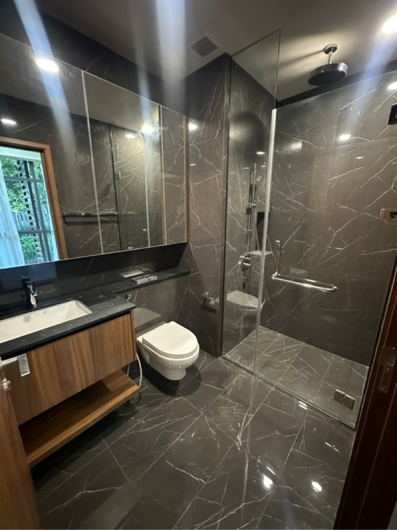 PHOENIX RESIDENCES 15