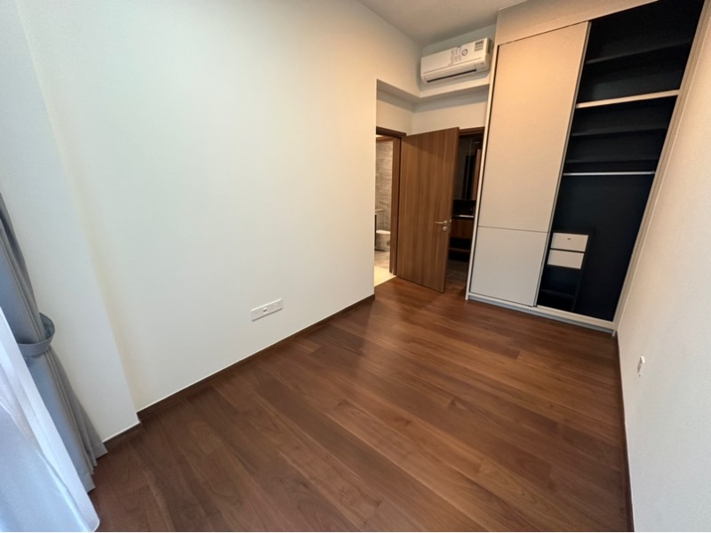 PHOENIX RESIDENCES 16