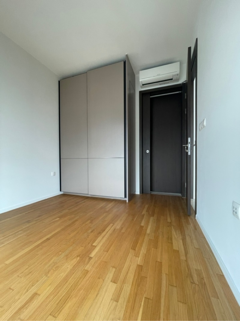 AVENUE SOUTH RESIDENCE 15