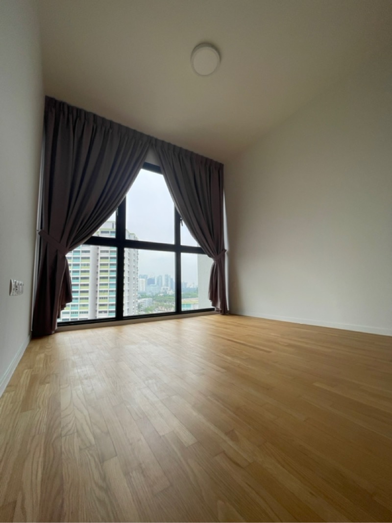 AVENUE SOUTH RESIDENCE 5