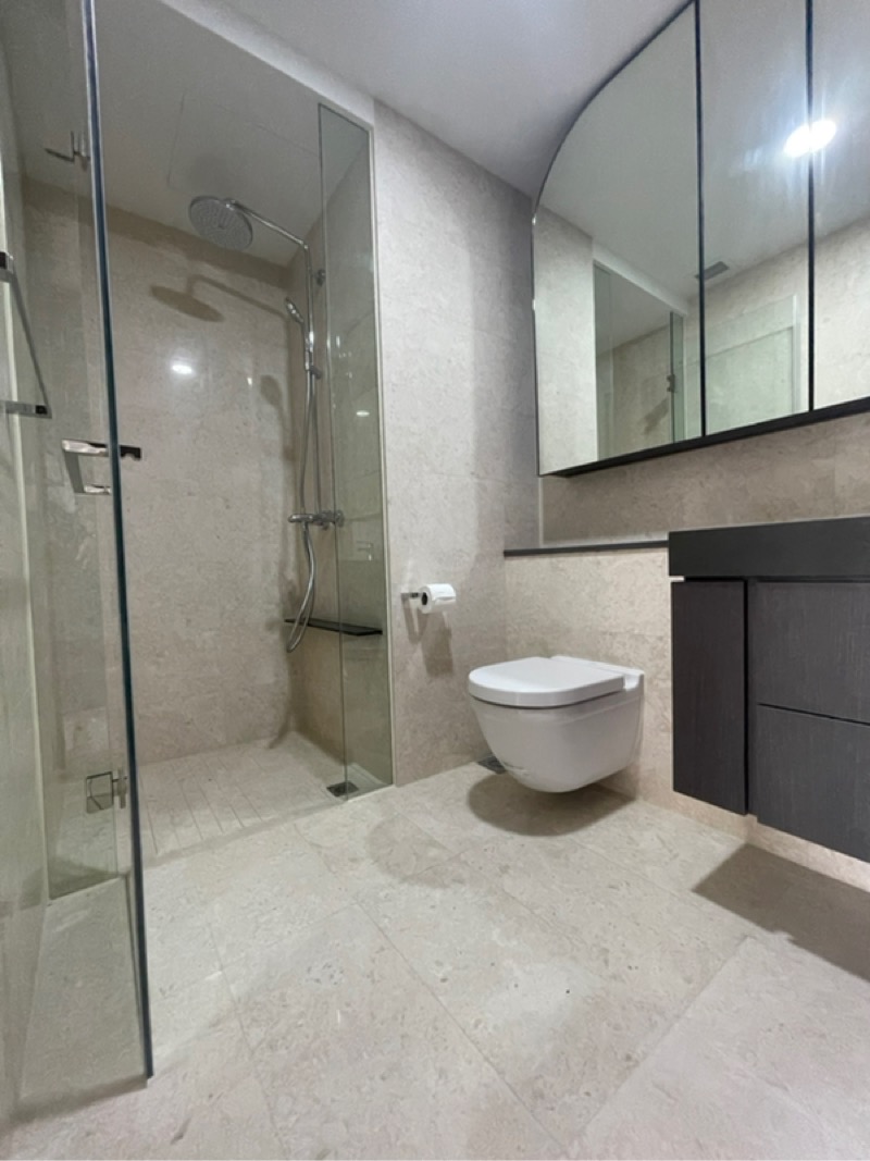 AVENUE SOUTH RESIDENCE 6