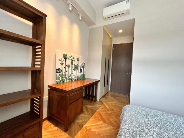 38 JERVOIS 10