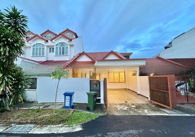 SERANGOON GARDEN ESTATE 15