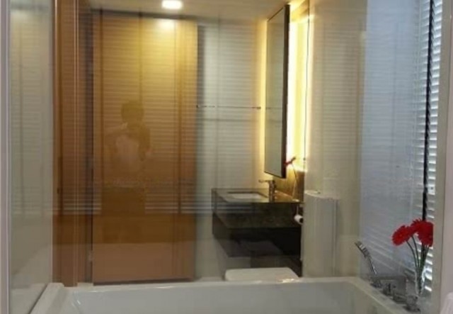 CONCOURSE SKYLINE 25