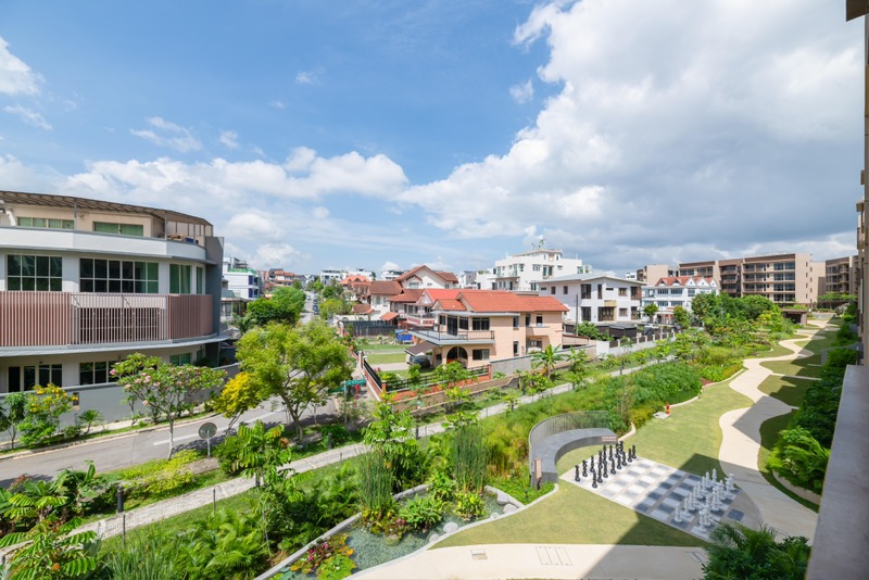 THE WATERGARDENS AT CANBERRA 8