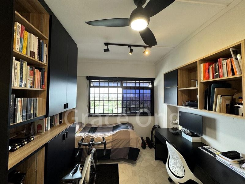 SENGKANG EAST WAY 11