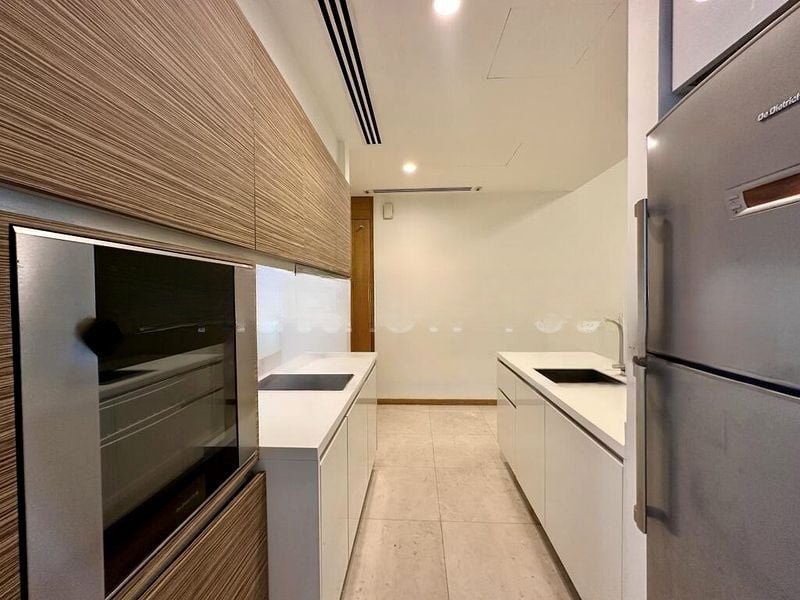 CONCOURSE SKYLINE 14