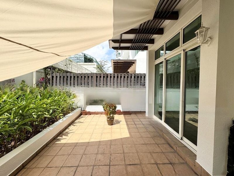 COMPASS HEIGHTS 1