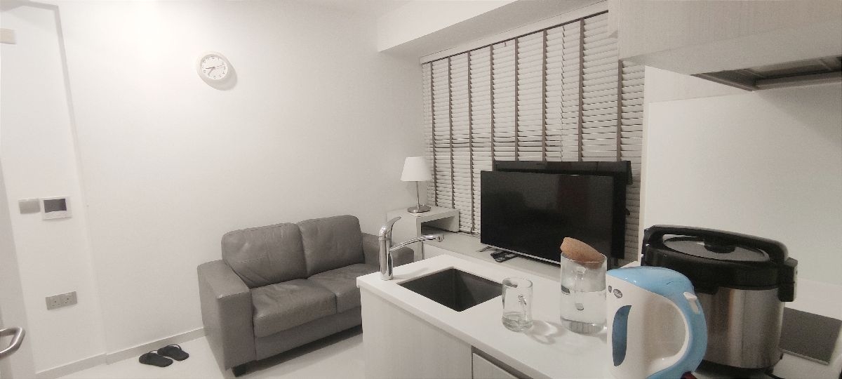 DEVONSHIRE RESIDENCES 18