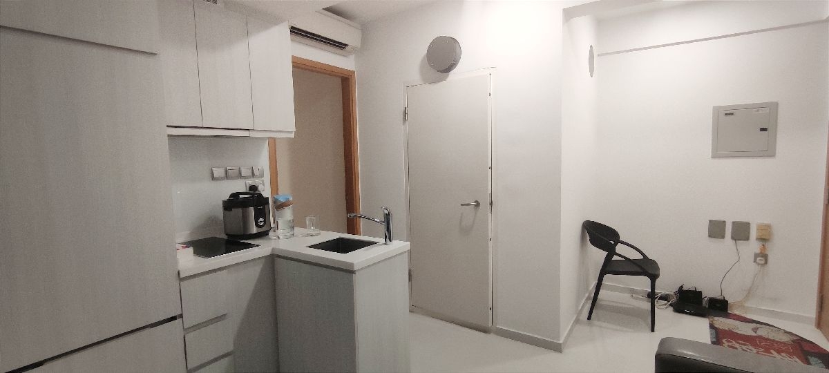 DEVONSHIRE RESIDENCES 32