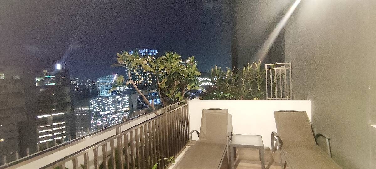 DEVONSHIRE RESIDENCES 39