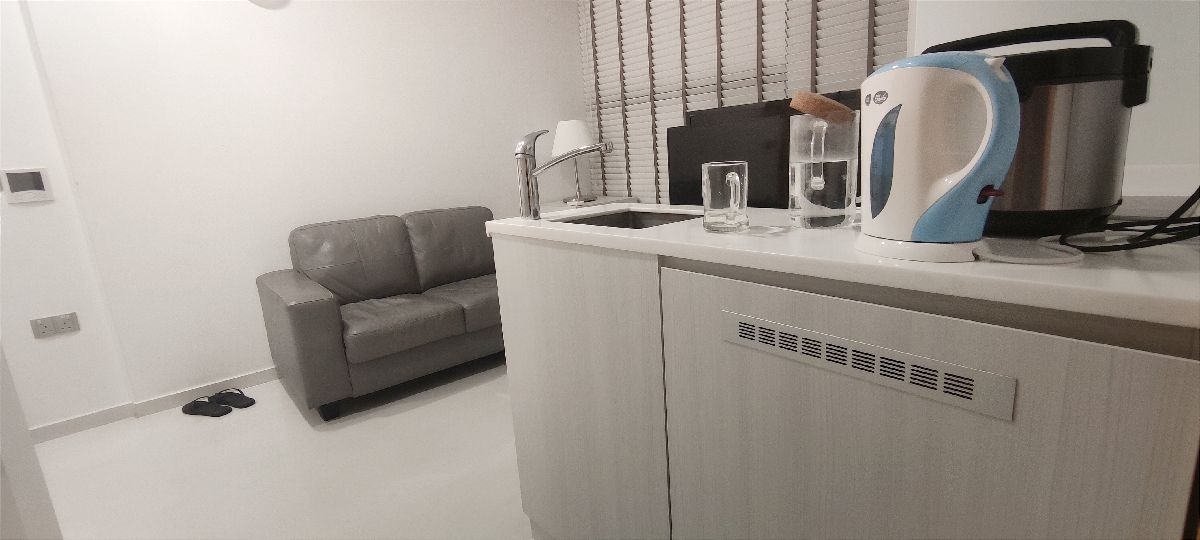 DEVONSHIRE RESIDENCES 74