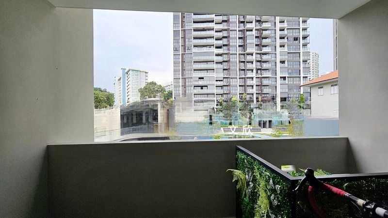 AVENUE SOUTH RESIDENCE 4