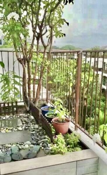 VARSITY PARK CONDOMINIUM 8