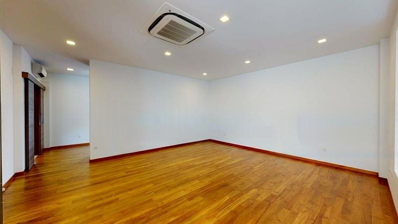 OXLEY RESIDENCE 12
