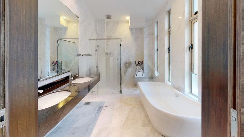 OXLEY RESIDENCE 11