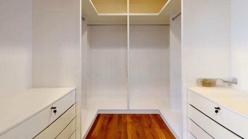 OXLEY RESIDENCE 10