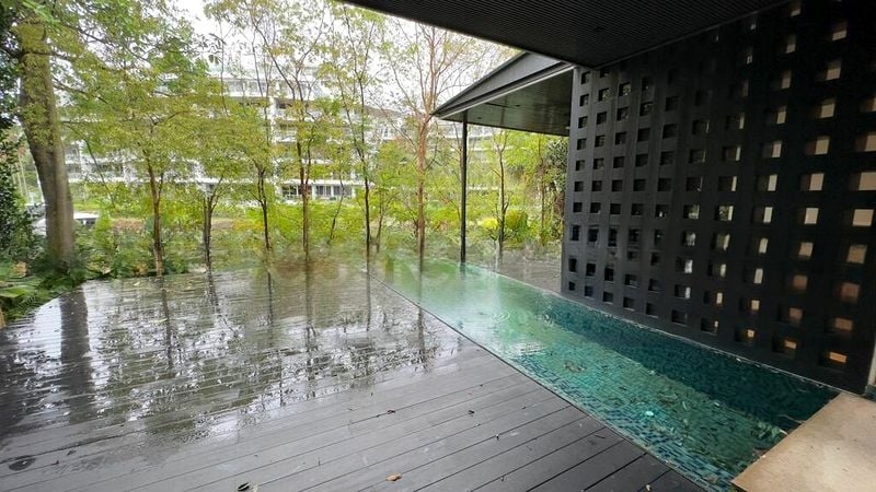 MARINA COLLECTION 11