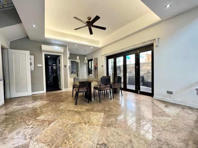 KEW VALE 8