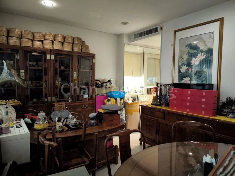 HIGH STREET CENTRE 4