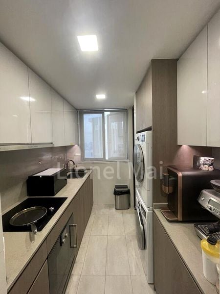 AVENUE SOUTH RESIDENCE 5