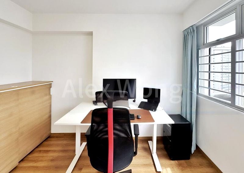 BT BATOK WEST AVE 6 8