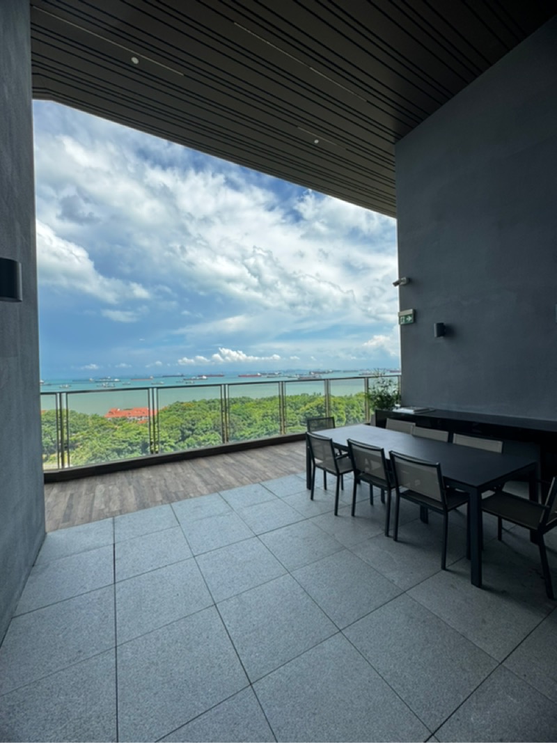 SEASIDE RESIDENCES 15