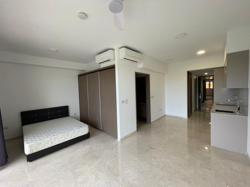 SEASIDE RESIDENCES 4