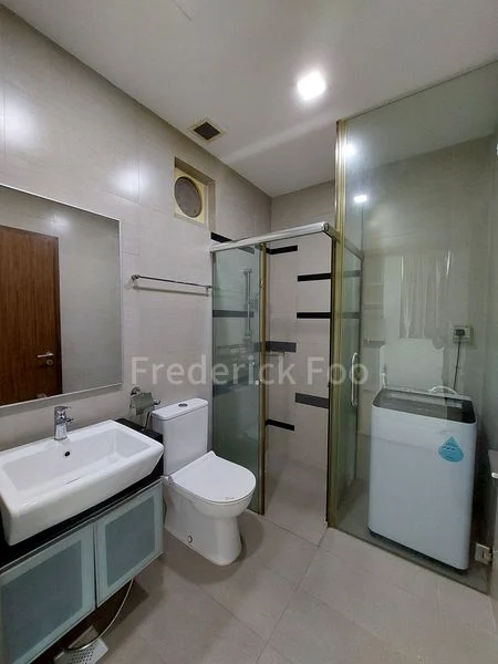 SUITES @ PAYA LEBAR 4