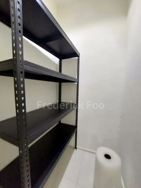 SUITES @ PAYA LEBAR 5