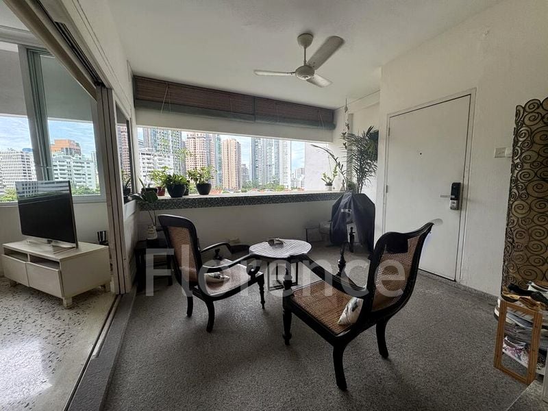 ONE TREE HILL MANSIONS 2