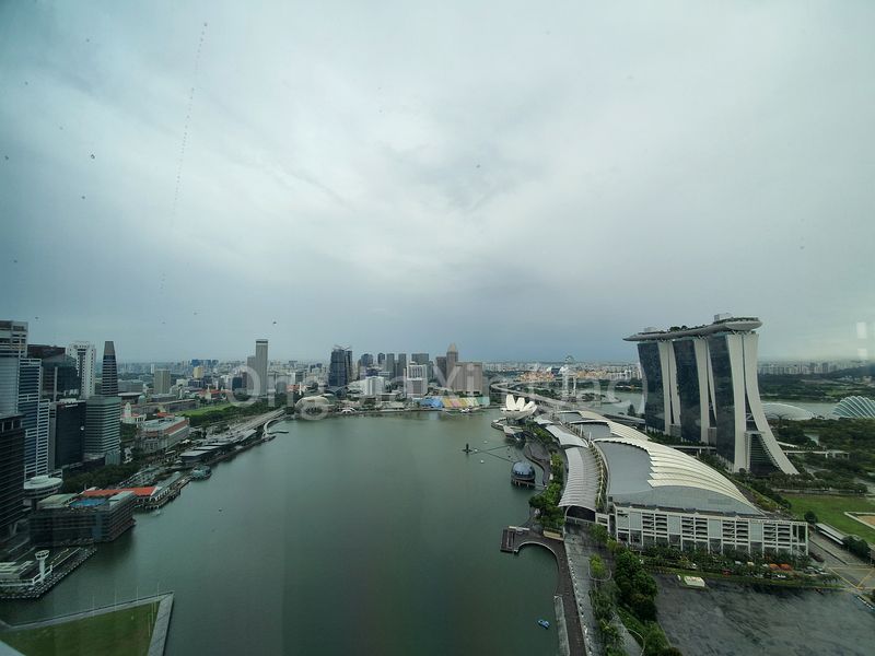 MARINA BAY RESIDENCES 13