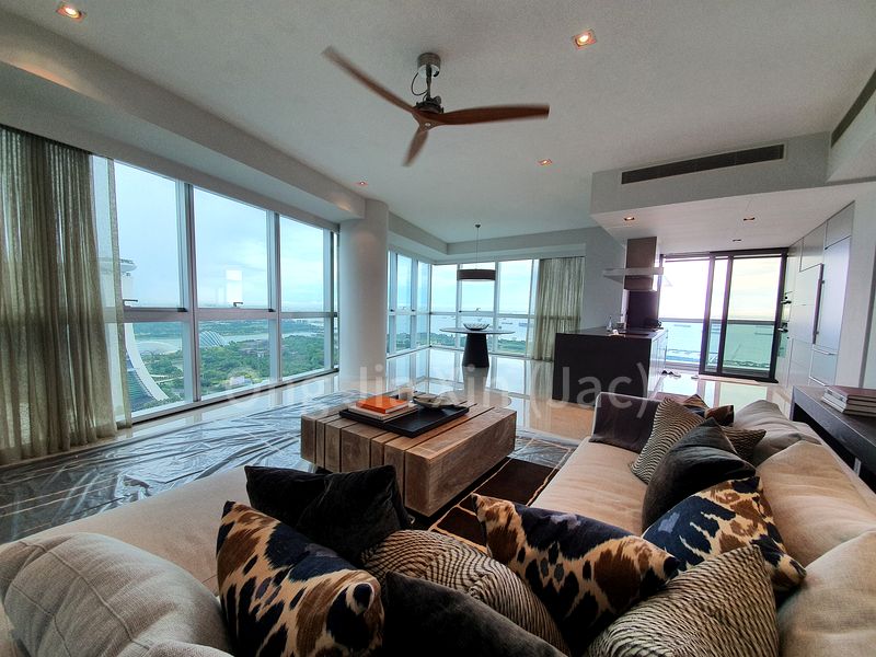 MARINA BAY RESIDENCES 14