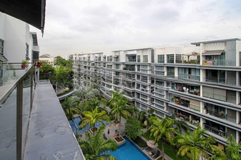 HEDGES PARK CONDOMINIUM 5