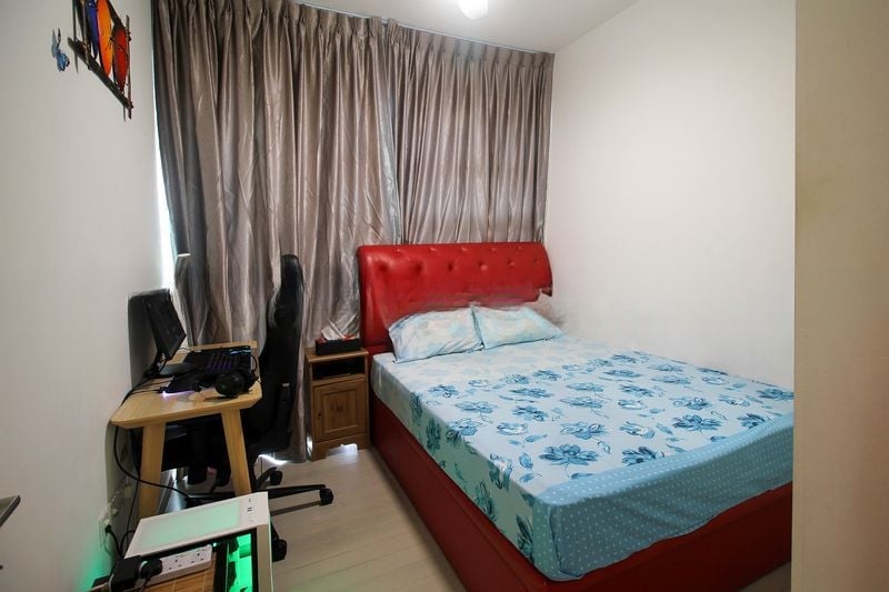 HEDGES PARK CONDOMINIUM 9