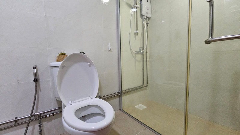 INTERNATIONAL PLAZA 24