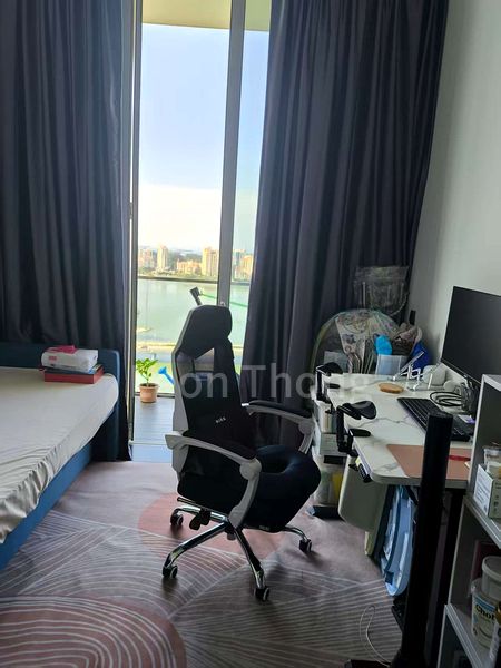 KALLANG RIVERSIDE 10