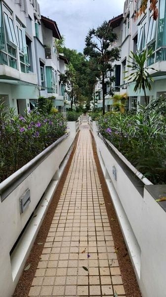 BINJAI CREST 2