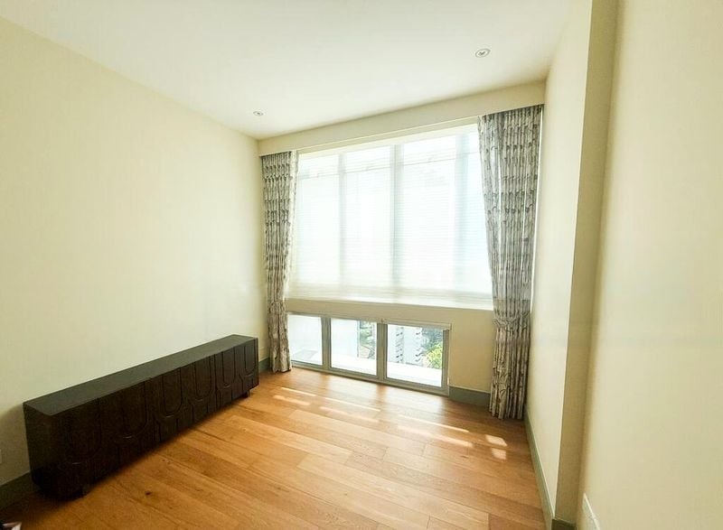 CAIRNHILL CREST 9