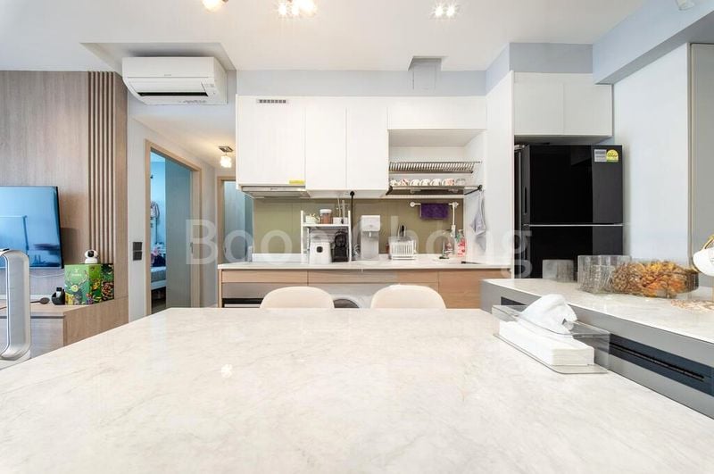 TREASURE AT TAMPINES 5