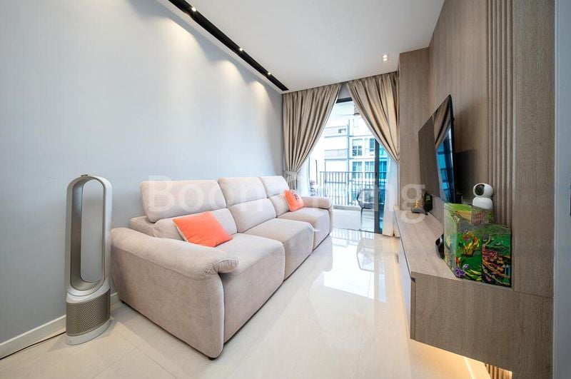 TREASURE AT TAMPINES 6