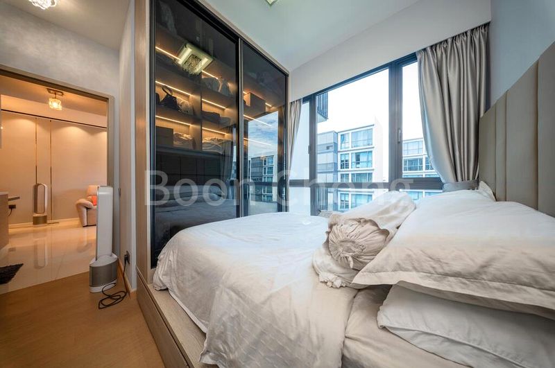 TREASURE AT TAMPINES 11