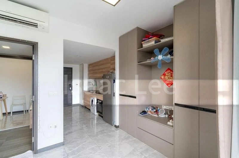 THE POIZ RESIDENCES 6