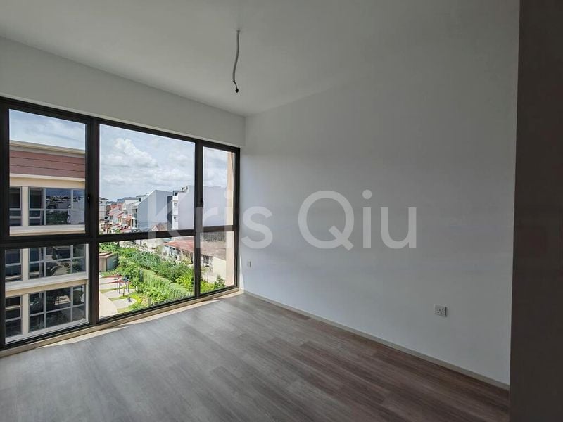 THE WATERGARDENS AT CANBERRA 5