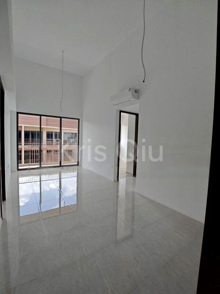 THE WATERGARDENS AT CANBERRA 10