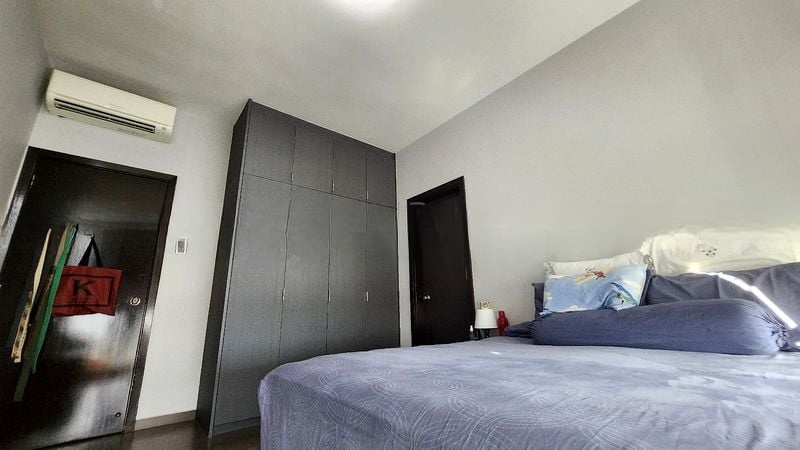 HILLVIEW REGENCY 7