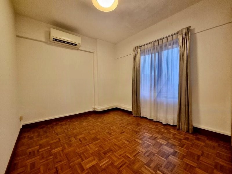 PARKWAY VIEW 7