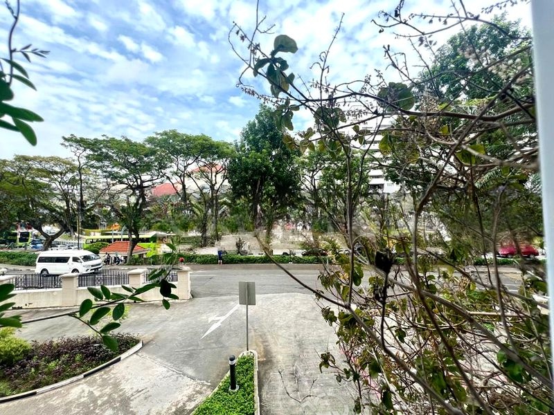 MELVILLE PARK 11